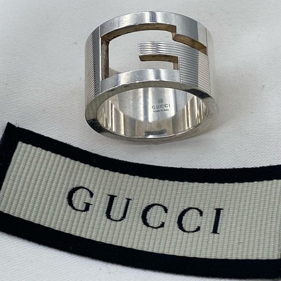 Authentic Gucci Sterling Silver “G” Ring – Size 7.5 - Picture 1 of 8